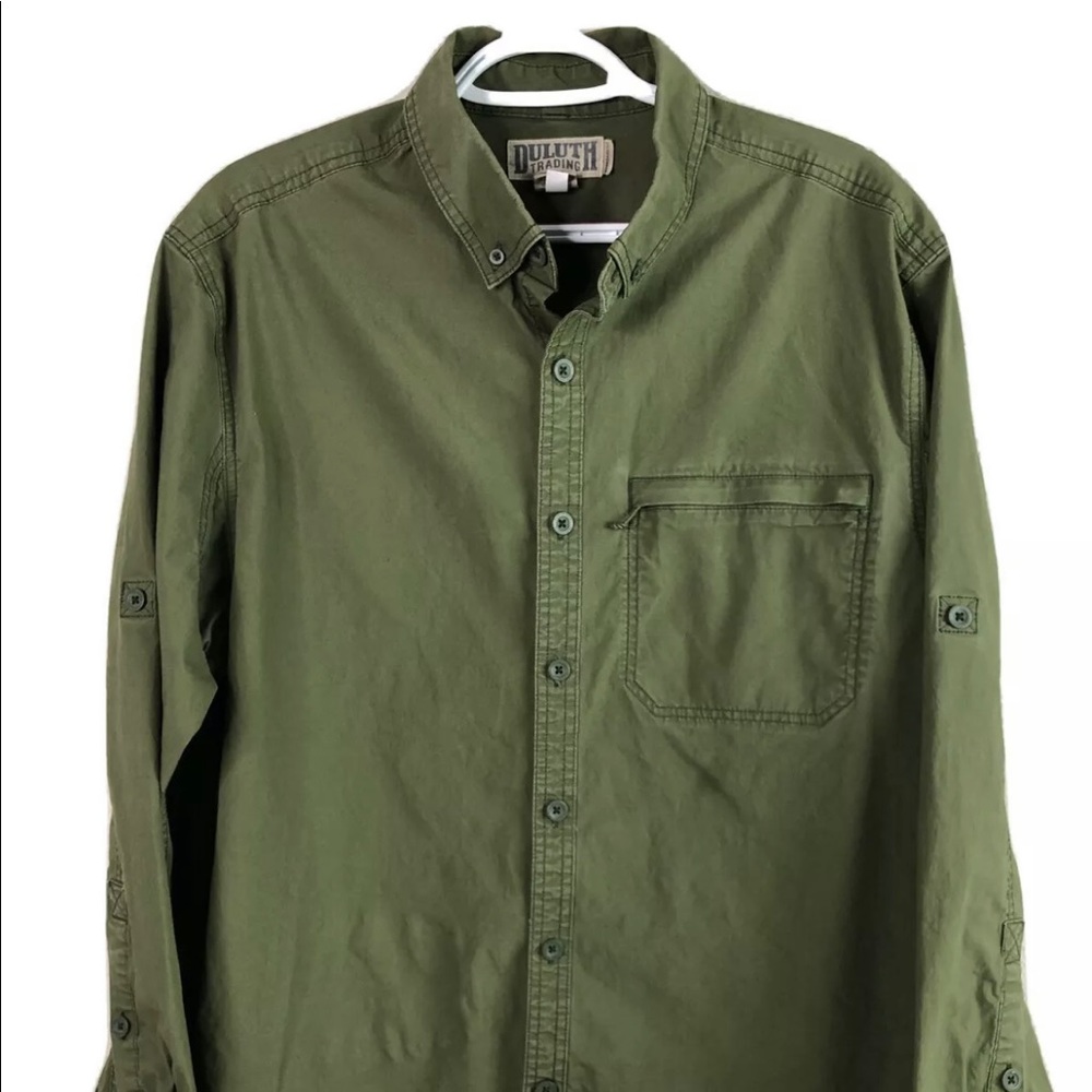Duluth Trading Button Down Large